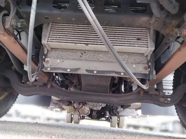 いすゞ フォワード 2RG-FRR90T2(2WD)の写真30