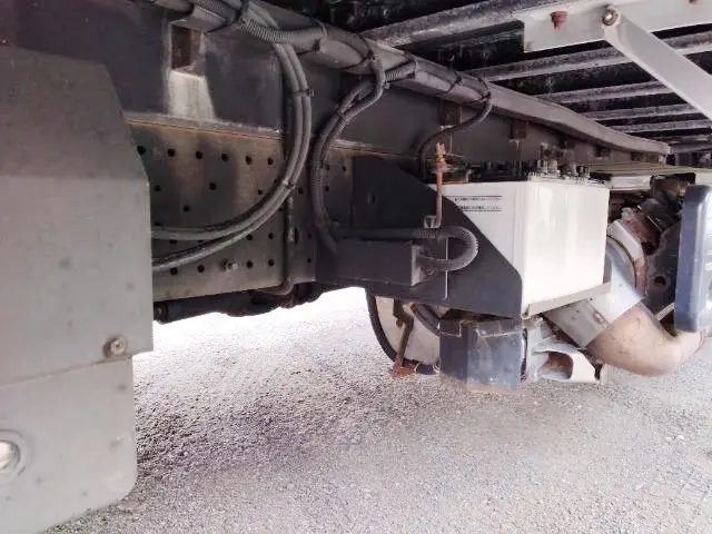 いすゞ フォワード 2RG-FRR90T2(2WD)の写真34