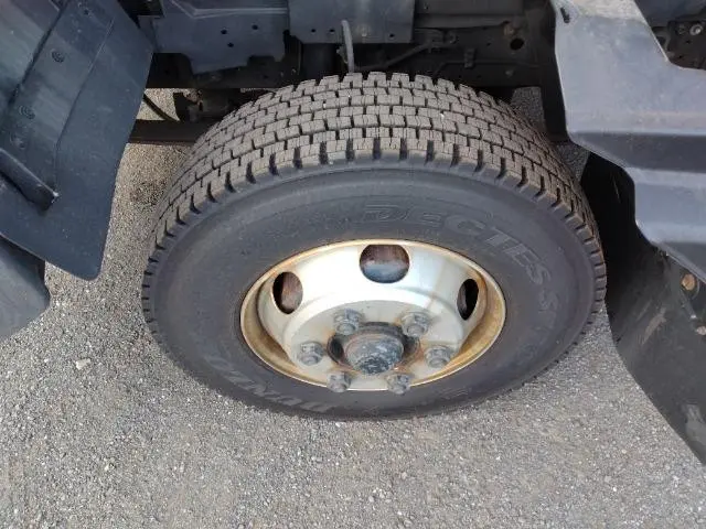 いすゞ フォワード 2RG-FRR90T2(2WD)の写真37