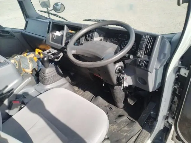 いすゞ エルフ TPG-NPR85AN(2WD)の写真12