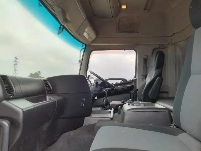 日野 プロフィア QPG-SH1EDDG(2WD)の写真12