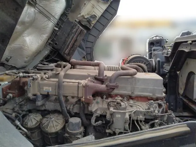 日野 プロフィア QPG-SH1EDDG(2WD)の写真16