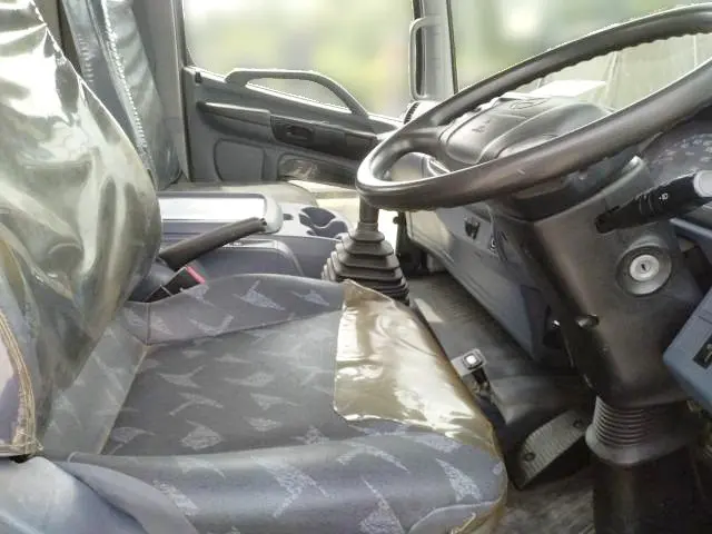 日野 レンジャー ADG-FC6JGWA(2WD)の写真18