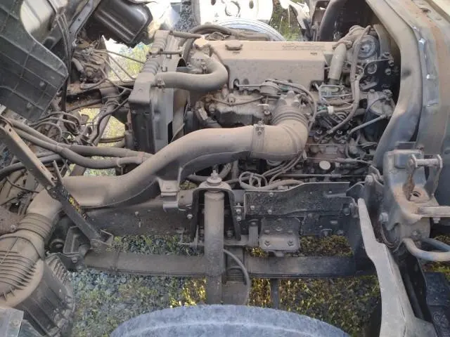 いすゞ エルフ KC-NPR66LR(2WD)の写真15