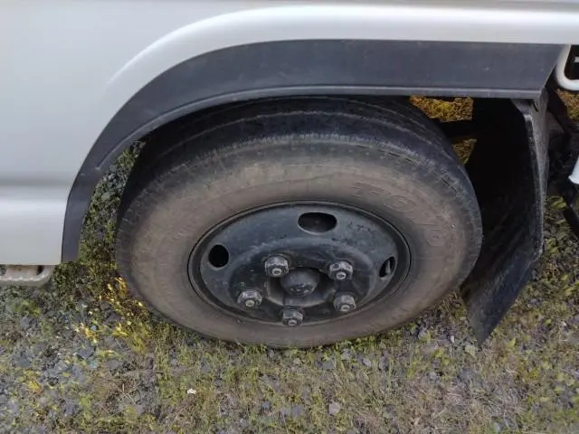 いすゞ エルフ KC-NPR66LR(2WD)の写真29