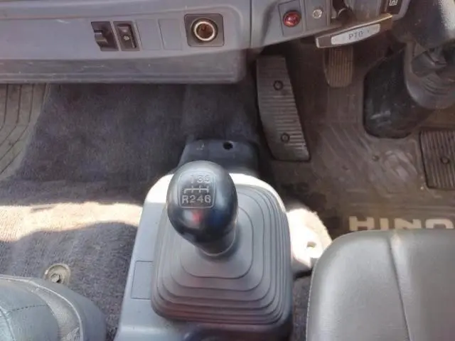 日野 レンジャー BKG-FC7JKYA(2WD)の写真9