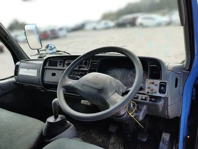 三菱 キャンター KK-FE3CB(2WD)の写真11