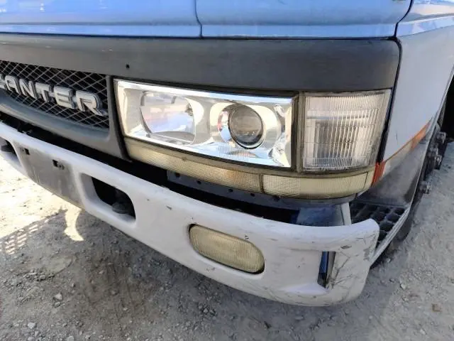 三菱 キャンター KK-FE3CB(2WD)の写真19