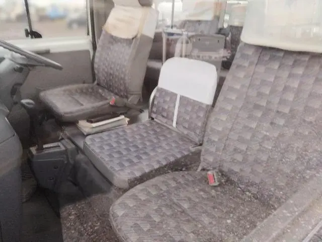 日産 シビリアン PDG-EHW41(2WD)の写真17