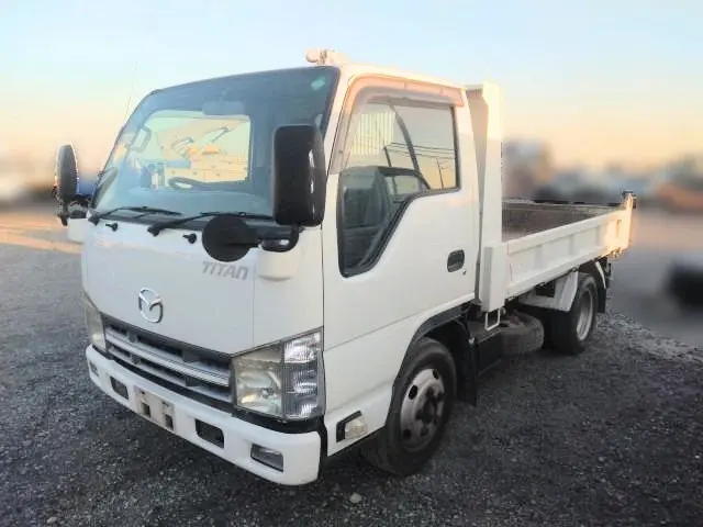 マツダ タイタン BKG-LJR85AD(2WD)の写真3