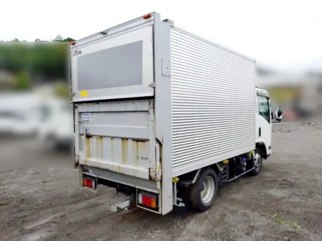 いすゞ エルフ 2RG-NMS88AN(4WD)の写真5