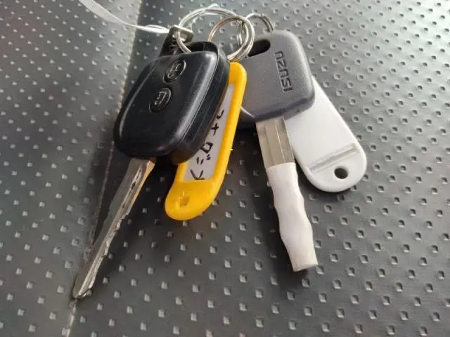 いすゞ エルフ 2RG-NKR88AD(2WD)の写真7