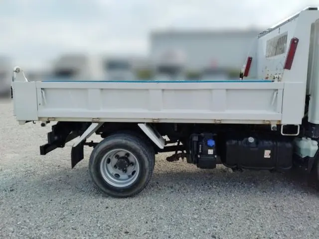 いすゞ エルフ 2RG-NKR88AD(2WD)の写真20