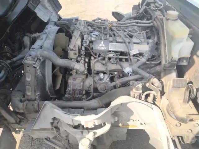 三菱 キャンター TPG-FBA00(2WD)の写真18