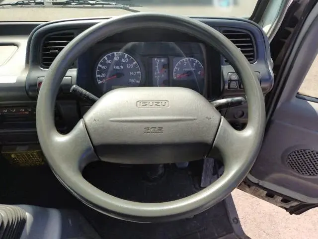 いすゞ エルフ PB-NPR81AR(2WD)の写真12