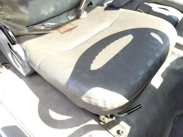 いすゞ エルフ PB-NPR81AR(2WD)の写真14