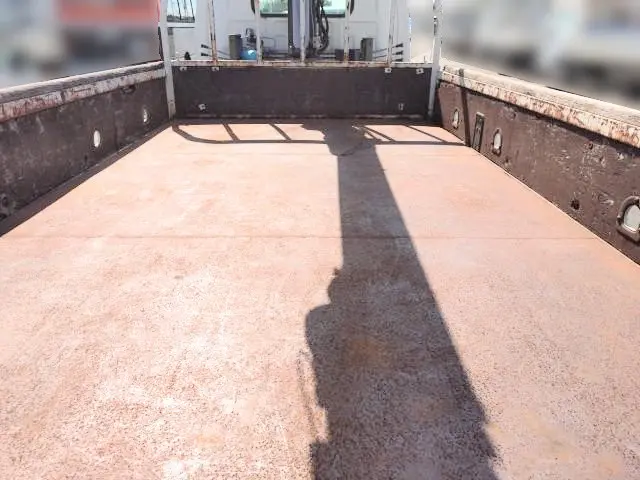 いすゞ エルフ PB-NPR81AR(2WD)の写真27