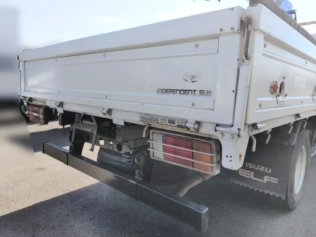 いすゞ エルフ PB-NPR81AR(2WD)の写真28