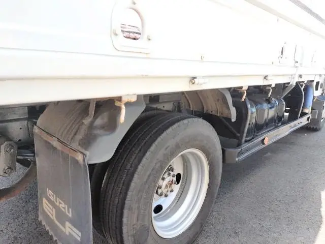 いすゞ エルフ PB-NPR81AR(2WD)の写真29