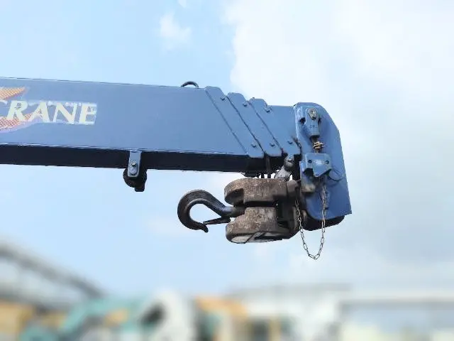 いすゞ エルフ PB-NPR81AR(2WD)の写真31