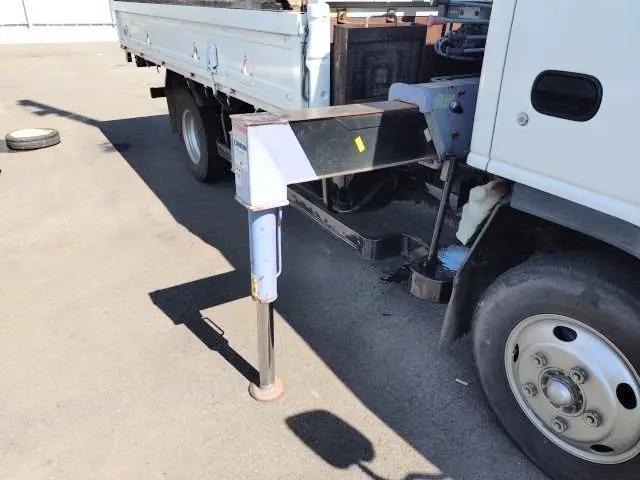 いすゞ エルフ PB-NPR81AR(2WD)の写真34