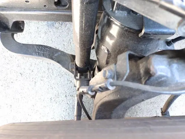 いすゞ エルフ PB-NPR81AR(2WD)の写真38