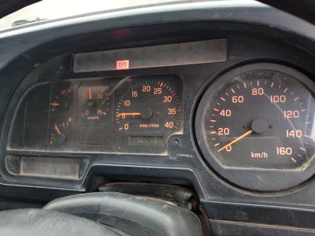 いすゞ フォワード PB-FRR35C3S(2WD)の写真8