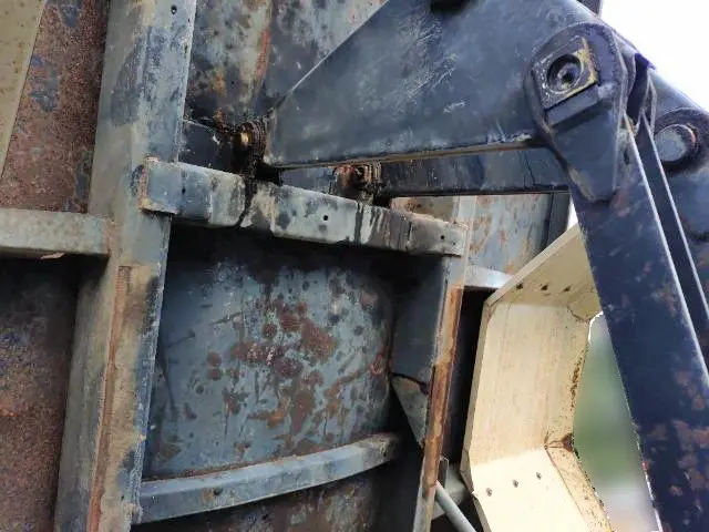 いすゞ フォワード PB-FRR35C3S(2WD)の写真31