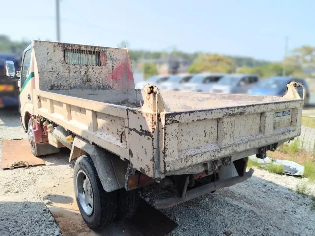 日野 デュトロ KK-XZU321T(2WD)の写真5