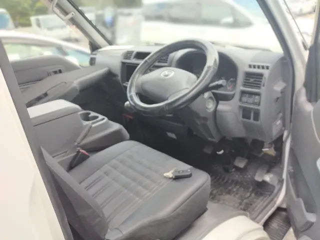 マツダ ボンゴトラック DBF-SLP2T(2WD)の写真15
