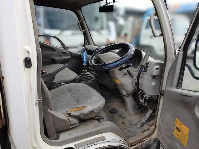 日野 デュトロ PB-XZU314T(2WD)の写真14