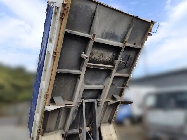 日野 デュトロ PB-XZU314T(2WD)の写真28