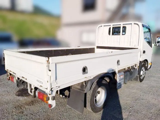 トヨタ ダイナ 2RG-XZU600T(2WD)の写真5