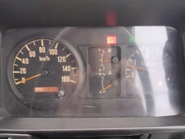 いすゞ エルフ KC-NPR70PV(2WD)の写真11