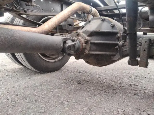 いすゞ エルフ KC-NPR70PV(2WD)の写真30