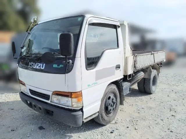 いすゞ エルフ KC-NKR66ED(2WD)の写真3