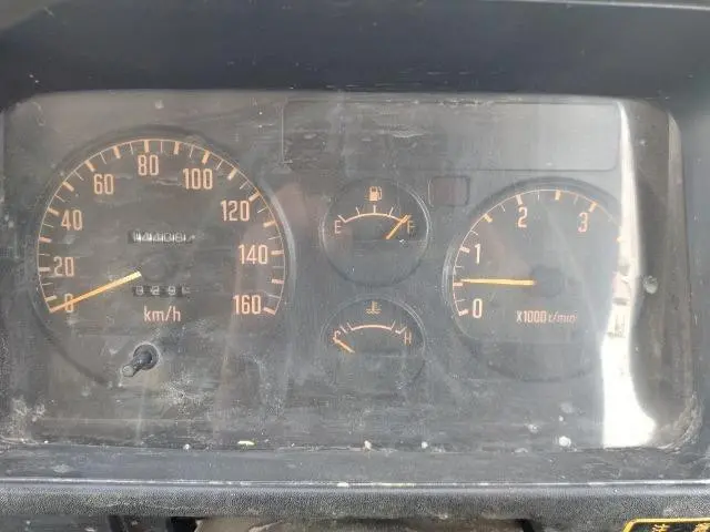 いすゞ エルフ KC-NKR66ED(2WD)の写真10