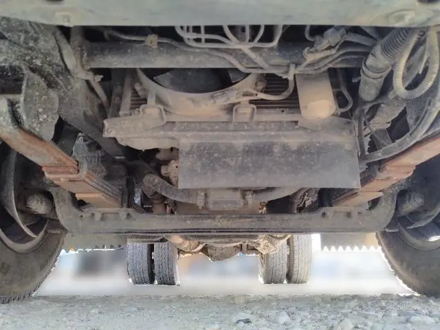 いすゞ エルフ KC-NKR66ED(2WD)の写真32