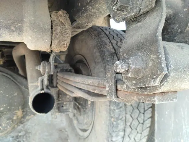 いすゞ エルフ KC-NKR66ED(2WD)の写真38