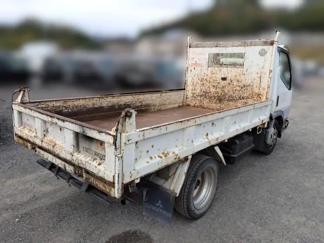 三菱 キャンター KK-FE51CBD(2WD)の写真5