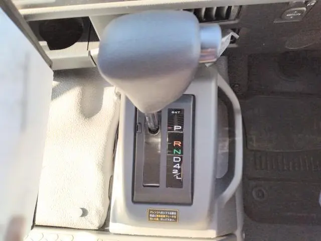 トヨタ コースター SKG-XZB70(2WD)の写真13