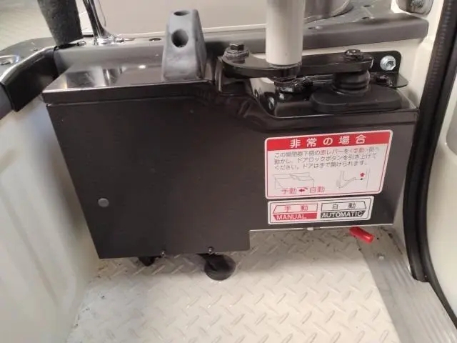 トヨタ コースター SKG-XZB70(2WD)の写真29