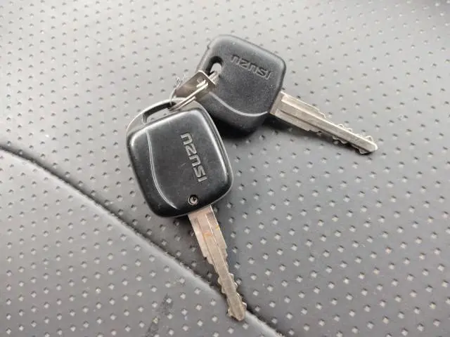 いすゞ エルフ TRG-NJR85A(2WD)の写真6