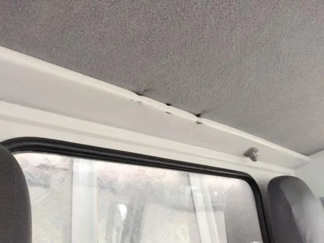 いすゞ エルフ TRG-NJR85A(2WD)の写真13