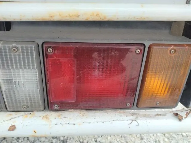 いすゞ エルフ TRG-NJR85A(2WD)の写真26