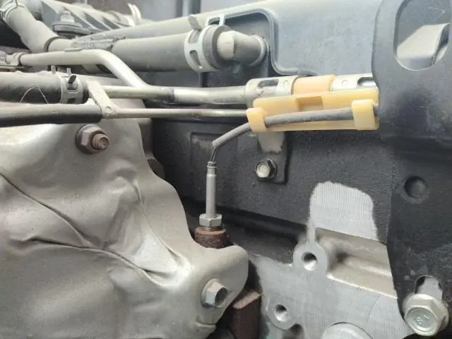 いすゞ エルフ TRG-NJR85A(2WD)の写真32