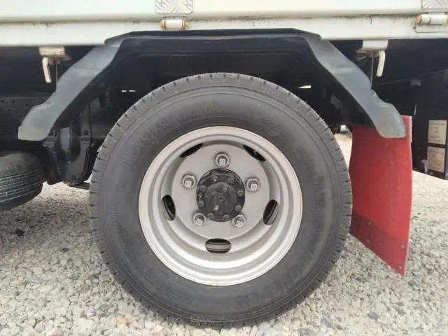 いすゞ エルフ TRG-NJR85A(2WD)の写真45