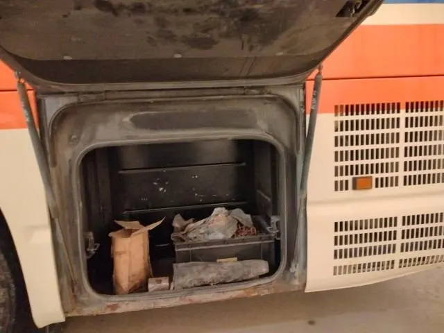 日野 メルファ BDG-RR7JJBA(2WD)の写真32