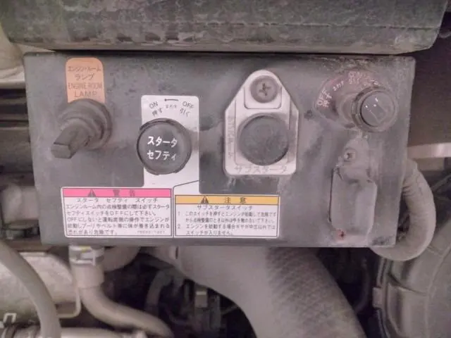 日野 メルファ BDG-RR7JJBA(2WD)の写真38