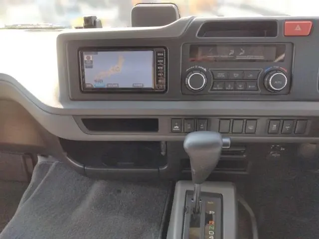 トヨタ コースター SDG-XZB70(2WD)の写真9